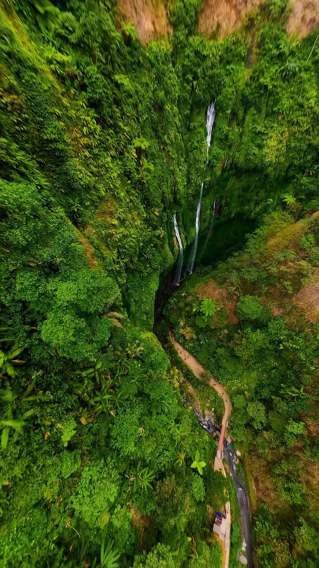 Escape to Breathtaking Nature in 4K Bliss